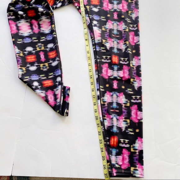 Athleta Speed Sonar tights Multi Color - Picture 9 of 9